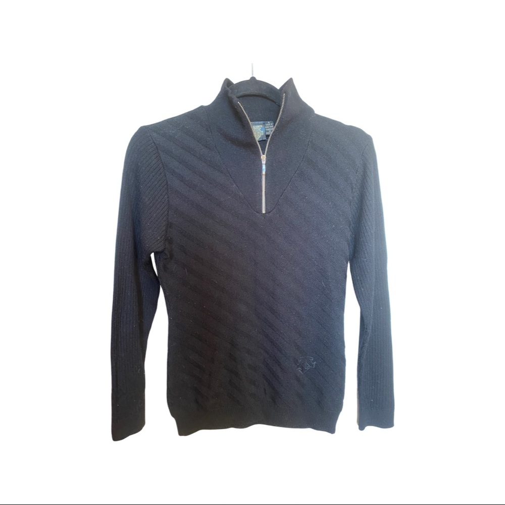 Descente sweater